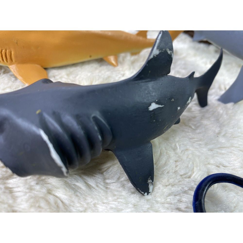 Ocean Animals HUGE Lot Water Pool Play Aquamarine Life Identified HG1 - Picture 7 of 16